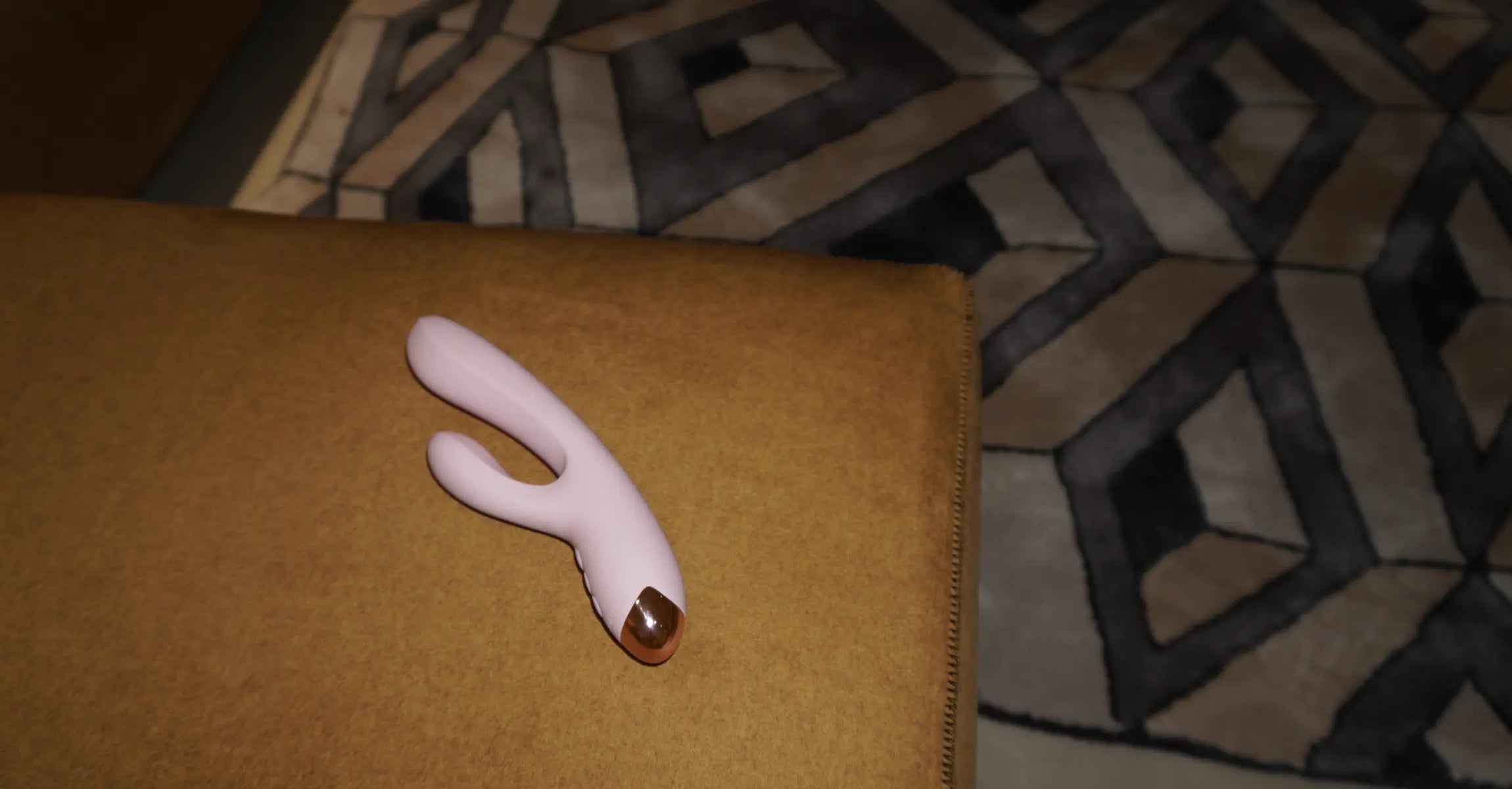 Beginner’s Tips for Masturbating in the Bathtub Safely