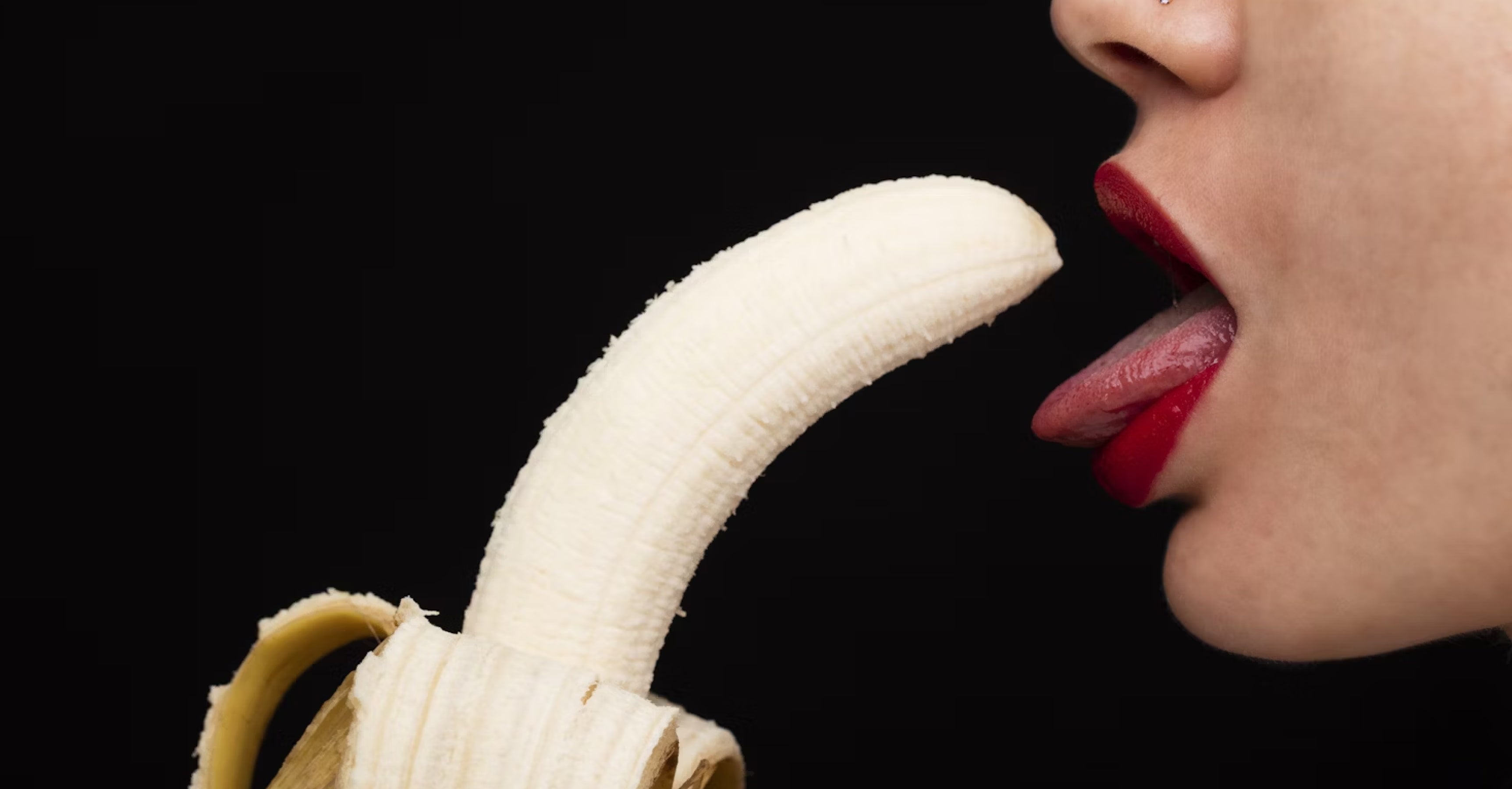 How to Simulate a Blowjob: DIY Tricks & Realistic Toys (2025) - Jissbon
