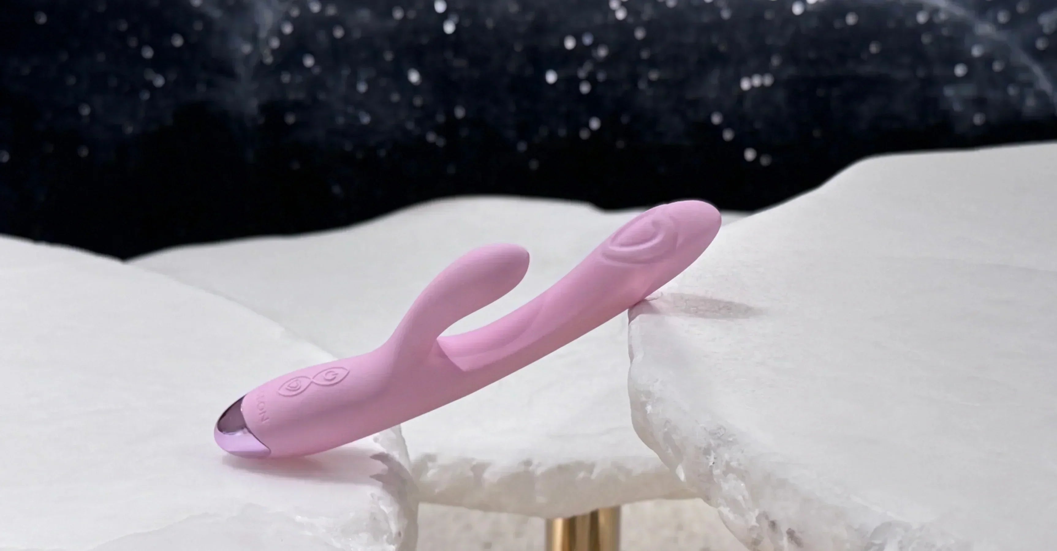 How to Use a Rabbit Vibrator: A Step-by-Step Beginner's Guide to Blended Pleasure - Jissbon