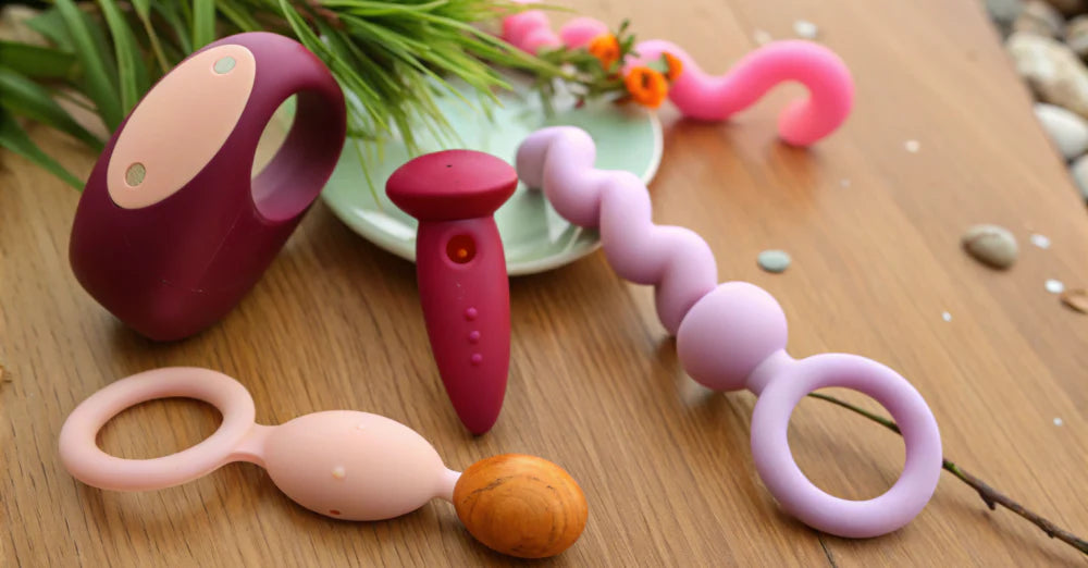 Why Do People Like Butt Plugs? Benefits & Reasons Explained