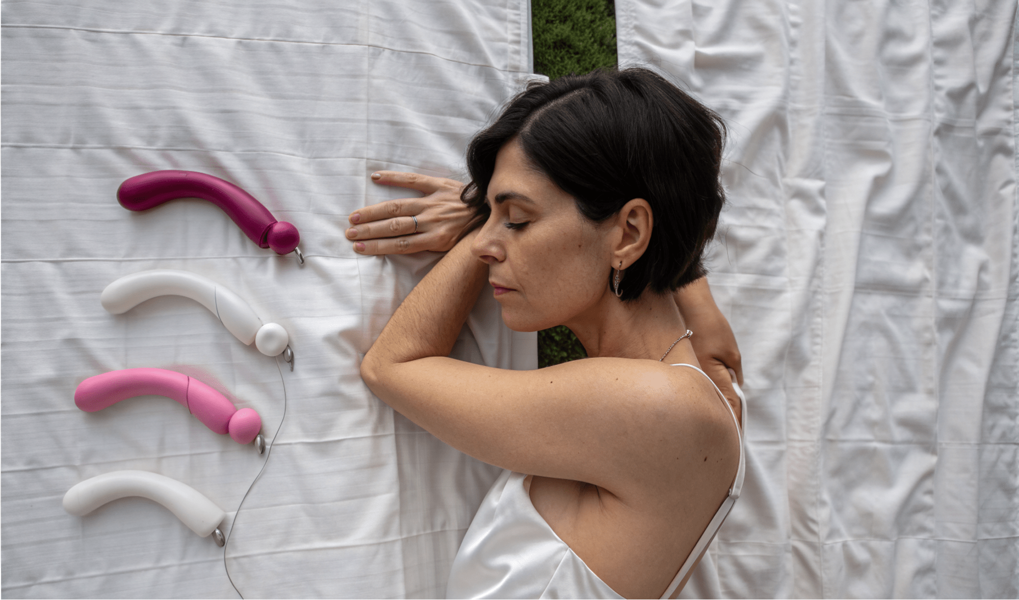 How to Use a Dildo: The Complete Beginner’s Guide - Jissbon