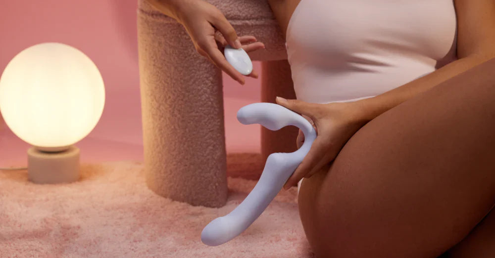 Strapons for Beginners: Complete Guide to Strap-On Sex