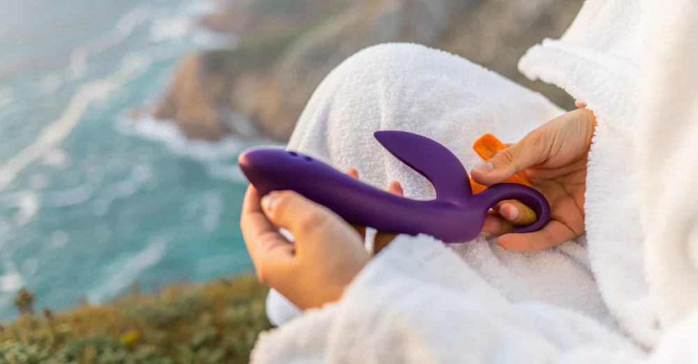 How to Use a Vibrator Video Guide: Techniques and Tips