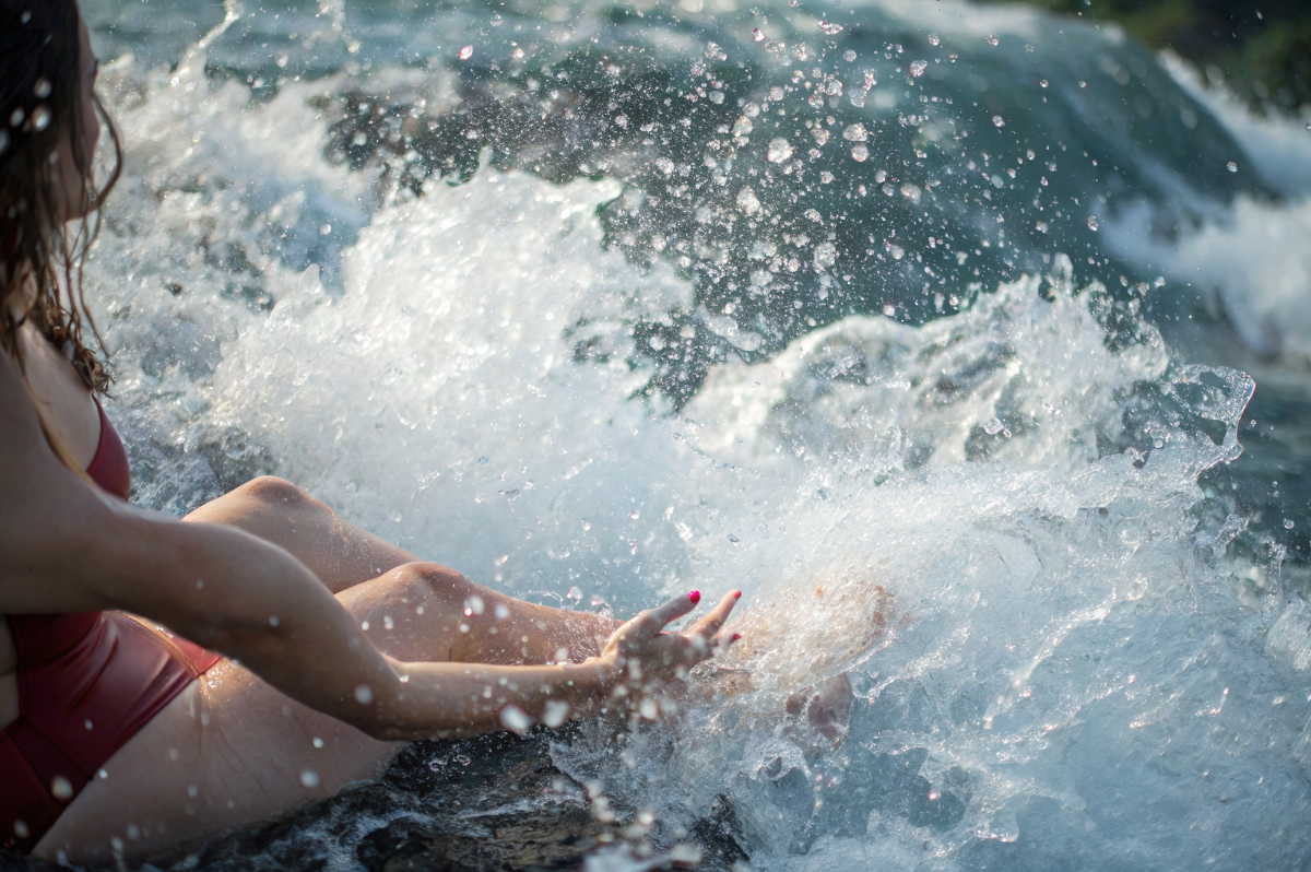 How to Squirt: A Simple Guide to Female Ejaculation